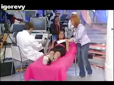 Édes Cutie szórakozik a apa lánya sexfilmek hatalmas kakas