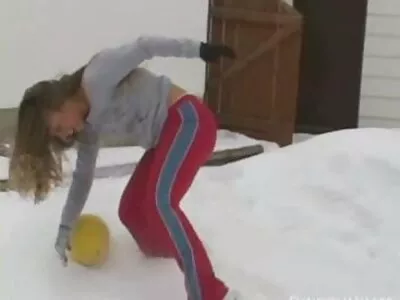 Szexi tini szopás kakas kabát szobában családi szex anya fia
