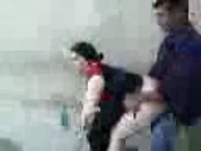 Karcsú tini lesz neki punci csavaros pornó családi