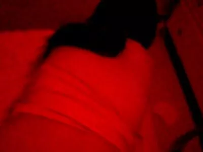 Csodálatos Teen Babe Pleasing Herself családi pornók